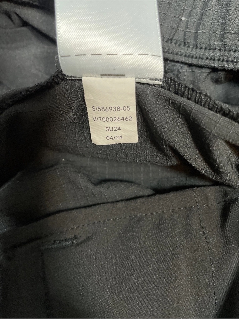 Athleta Boundless Cargo Pant Black Size Small Tall Travel Lightweight - Picture 7 of 7